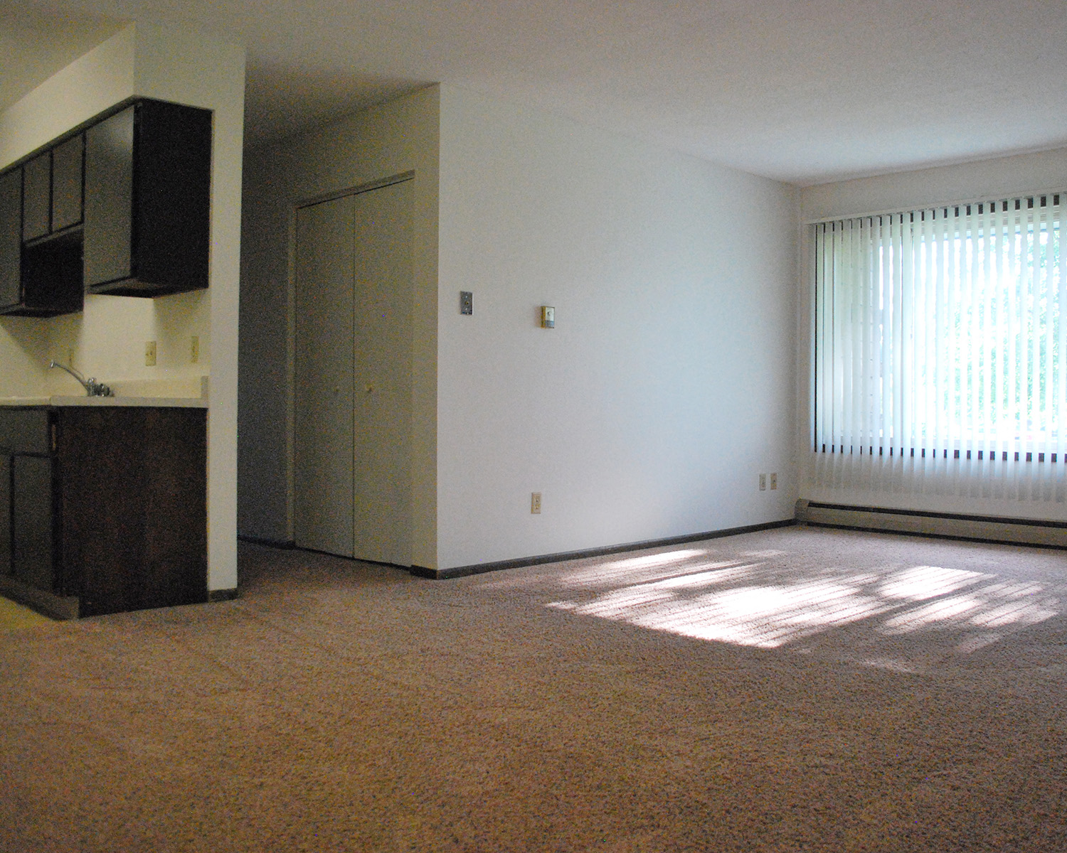 Photos and Video of Homestead Apartments in Mankato, MN